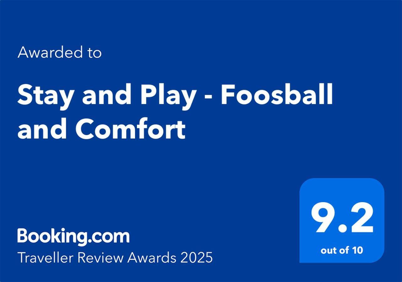 Stay And Play - Foosball And Comfort Sofia Exterior photo